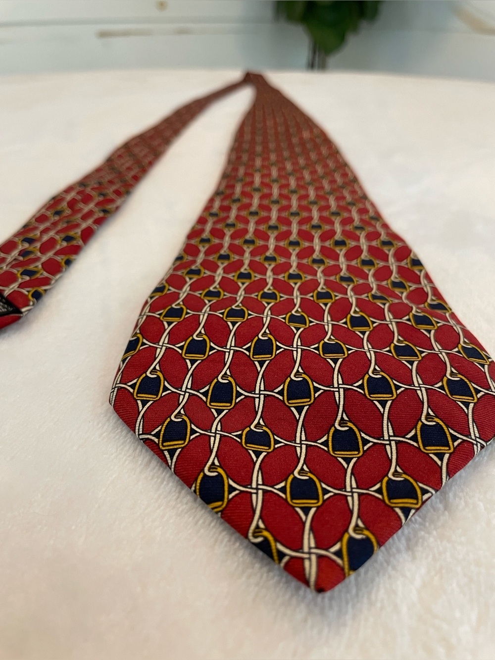 Paolo Gucci, Made In Italy 🇮🇹 100% Silk Tie 🔥hot deal🔥 60” beautiful pattern